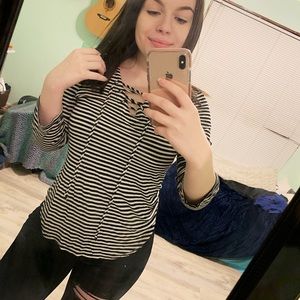 Cute and comfy stripped shirt